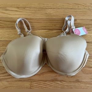 Cacique 40C Lightly Lined T-Shirt Bra NWT